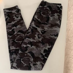 Black Camo Leggings